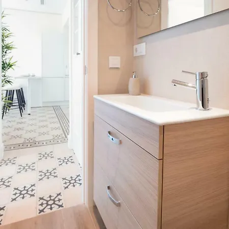 Apartment Luxury House 1892 V33-1a *